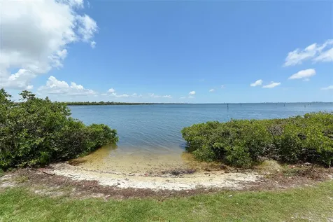 6440 Lafayette Road Bradenton FL 34207