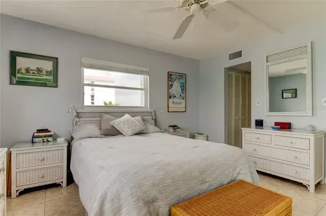 403 Gulf Way St Pete Beach FL 33706