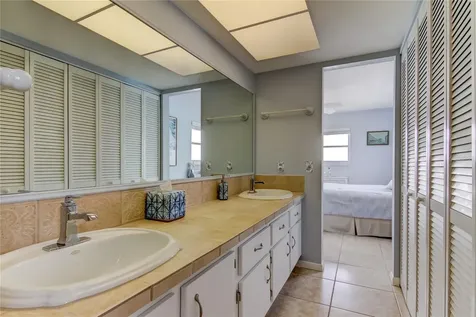 403 Gulf Way St Pete Beach FL 33706