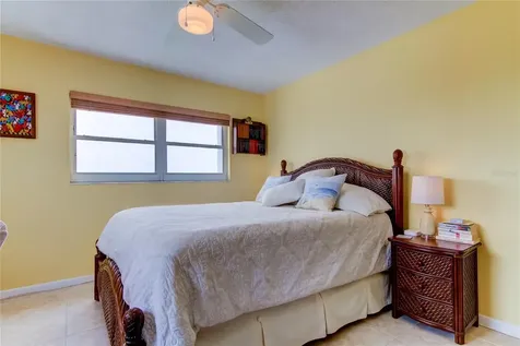 403 Gulf Way St Pete Beach FL 33706