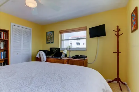 403 Gulf Way St Pete Beach FL 33706