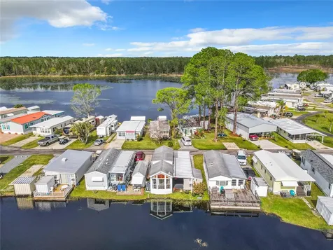 92 Eagle Point S Osteen FL 32764