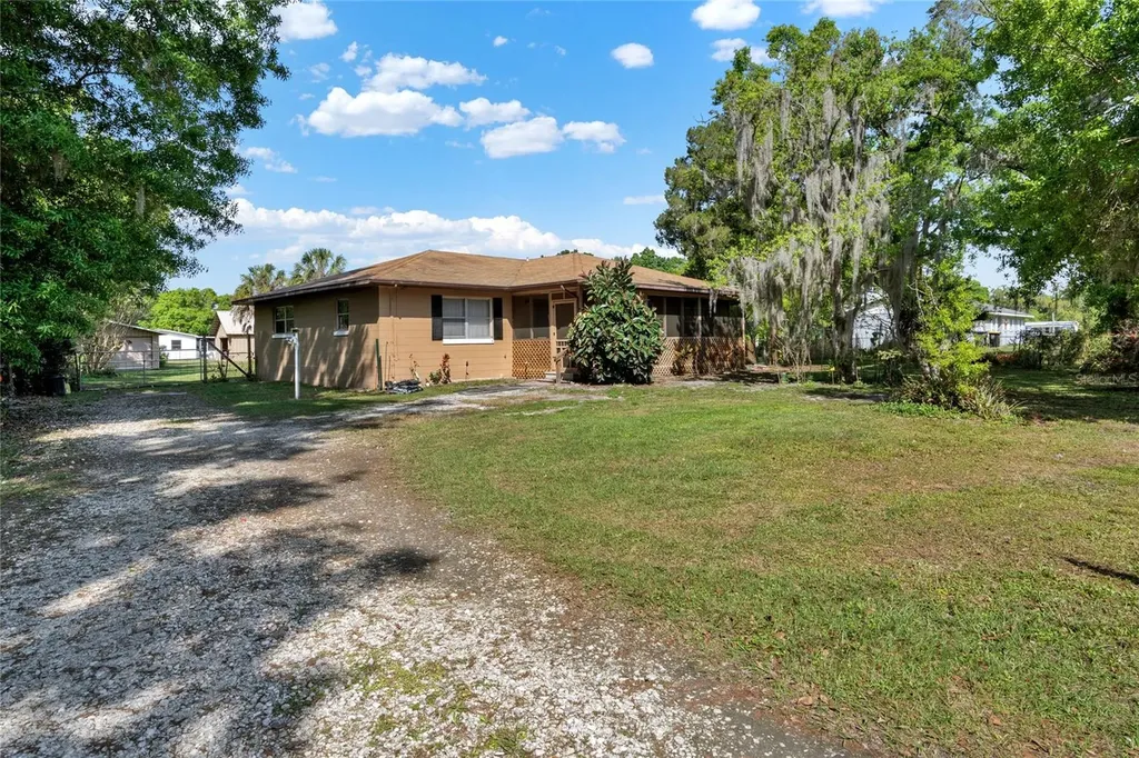 5903 Woodhaven Drive Lakeland FL 33811