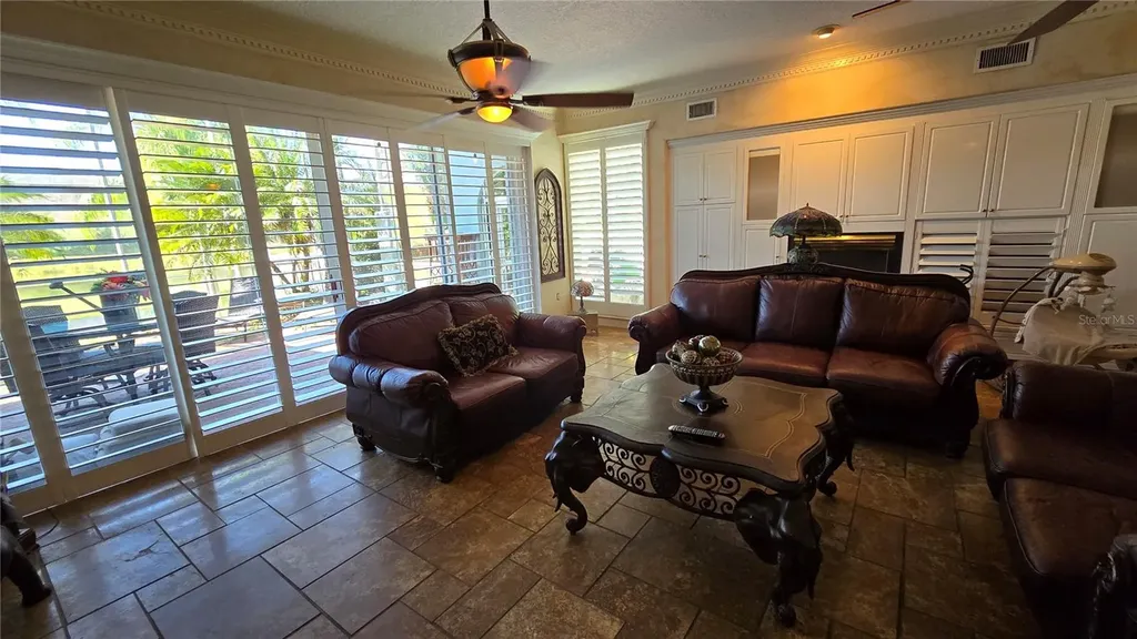 1648 Lago Vista Boulevard Palm Harbor FL 34685