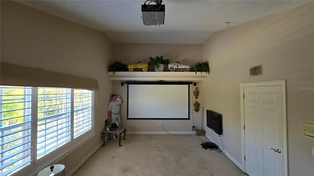1648 Lago Vista Boulevard Palm Harbor FL 34685