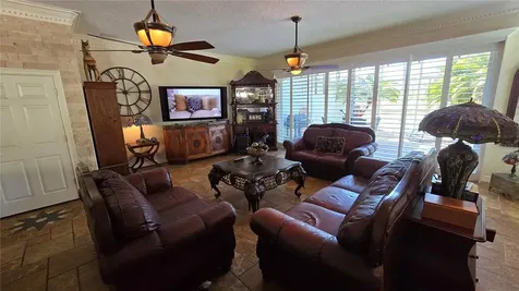 1648 Lago Vista Boulevard Palm Harbor FL 34685