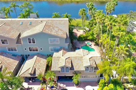 1648 Lago Vista Boulevard Palm Harbor FL 34685