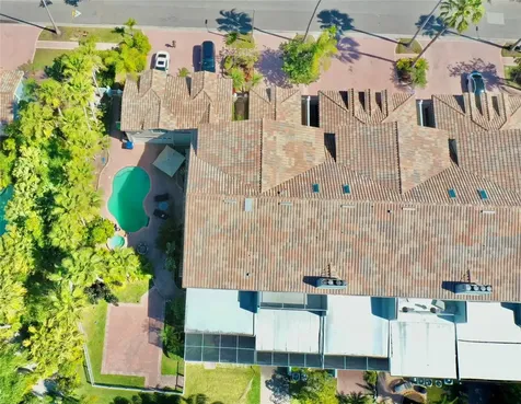 1648 Lago Vista Boulevard Palm Harbor FL 34685
