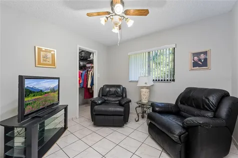 9509 Handley Court Orlando FL 32817