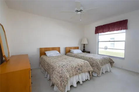 6619 Waterford Lane Sarasota FL 34238