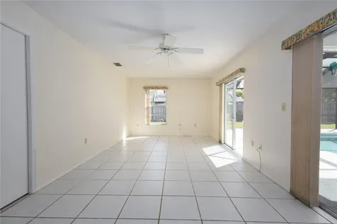 6619 Waterford Lane Sarasota FL 34238