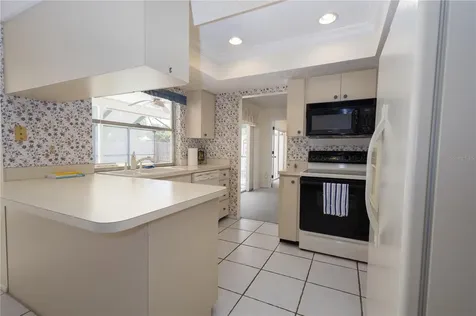 6619 Waterford Lane Sarasota FL 34238