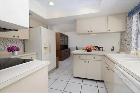 6619 Waterford Lane Sarasota FL 34238