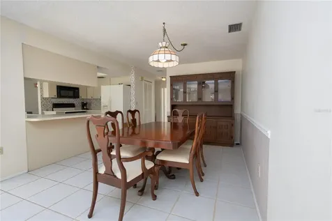 6619 Waterford Lane Sarasota FL 34238