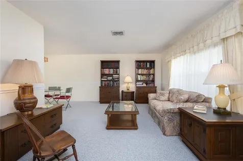 6619 Waterford Lane Sarasota FL 34238
