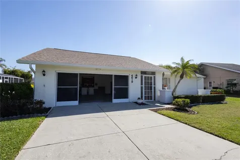 6619 Waterford Lane Sarasota FL 34238