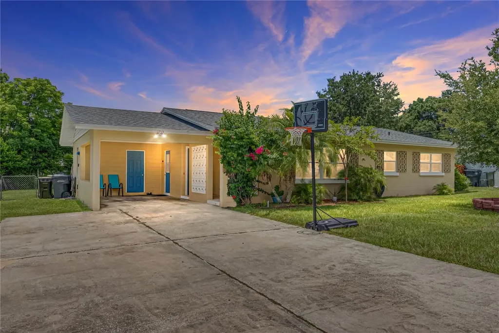 283 17th Street NE Winter Haven FL 33881