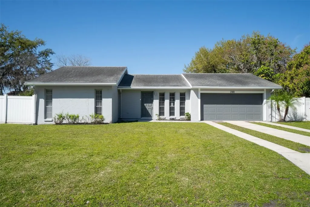 298 Valencia Avenue Kissimmee FL 34743