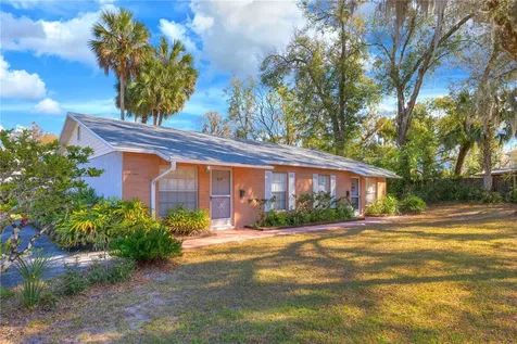 221 N Adelle Avenue Deland FL 32720