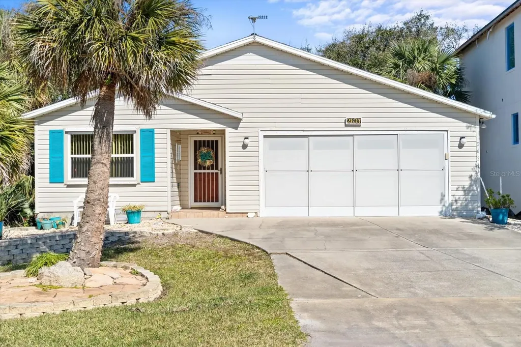 2631 S Daytona Avenue Flagler Beach FL 32136