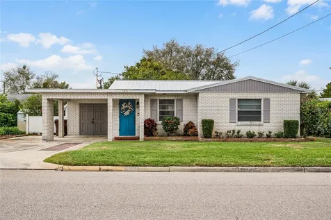 124 S 8th Street Haines City FL 33844