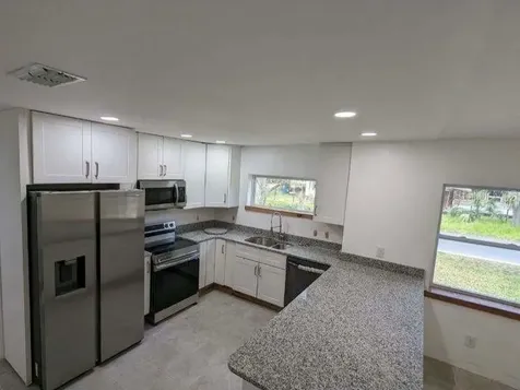 310 NE 2nd Avenue Trenton FL 32693