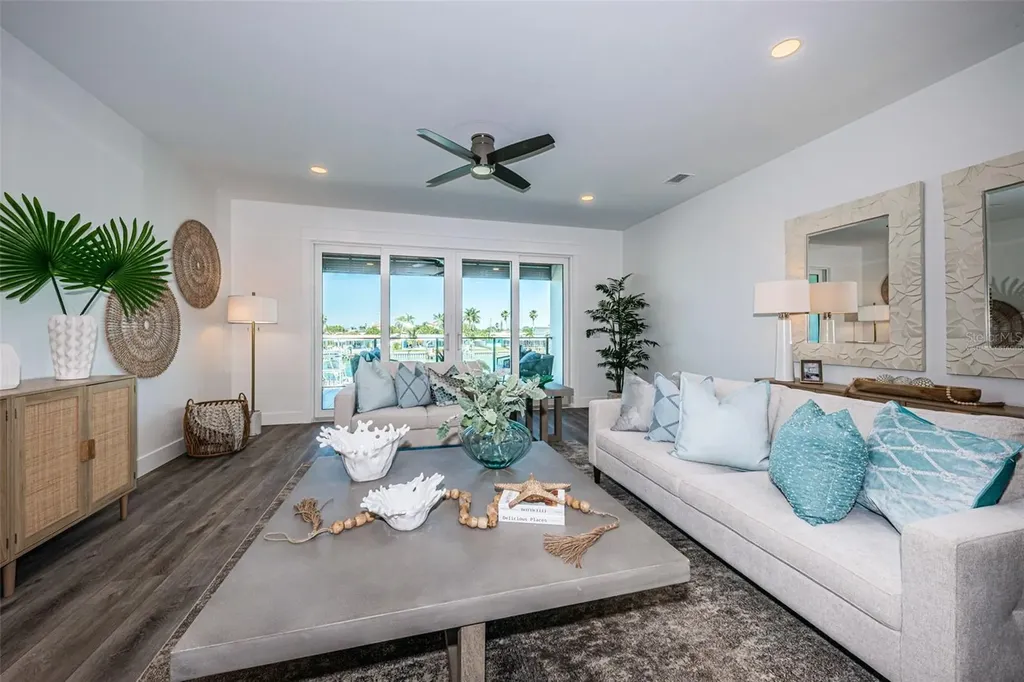 12305 3rd Street E Treasure Island FL 33706