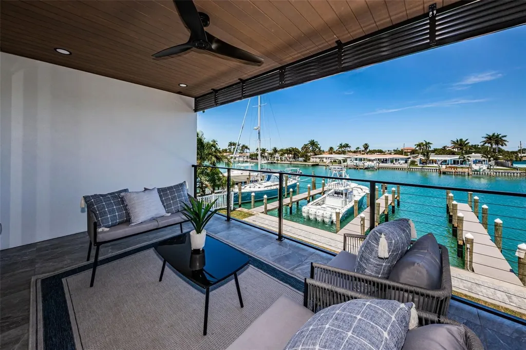 12305 3rd Street E Treasure Island FL 33706