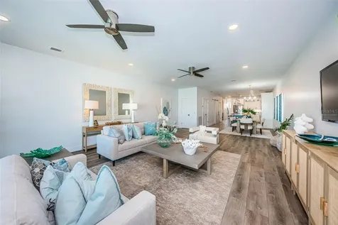 12305 3rd Street E Treasure Island FL 33706