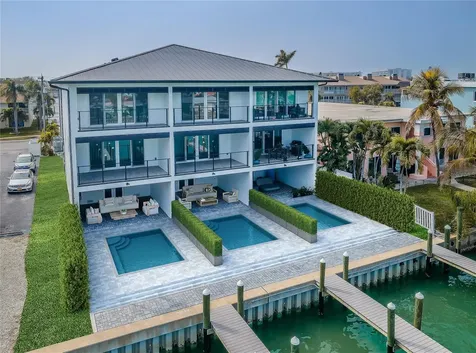 12305 3rd Street E Treasure Island FL 33706