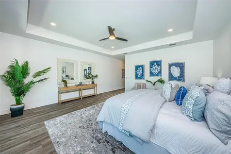 12305 3rd Street E Treasure Island FL 33706