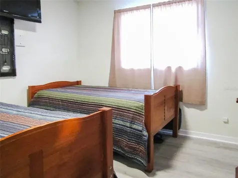 220 S Thacker Avenue Kissimmee FL 34741