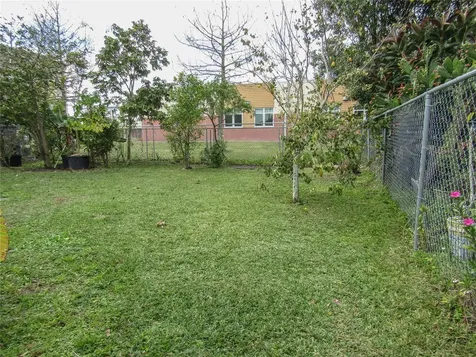 220 S Thacker Avenue Kissimmee FL 34741
