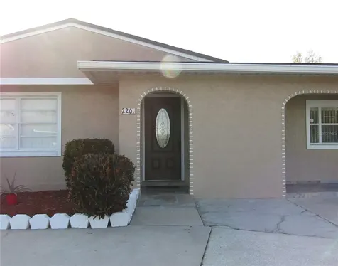 220 S Thacker Avenue Kissimmee FL 34741