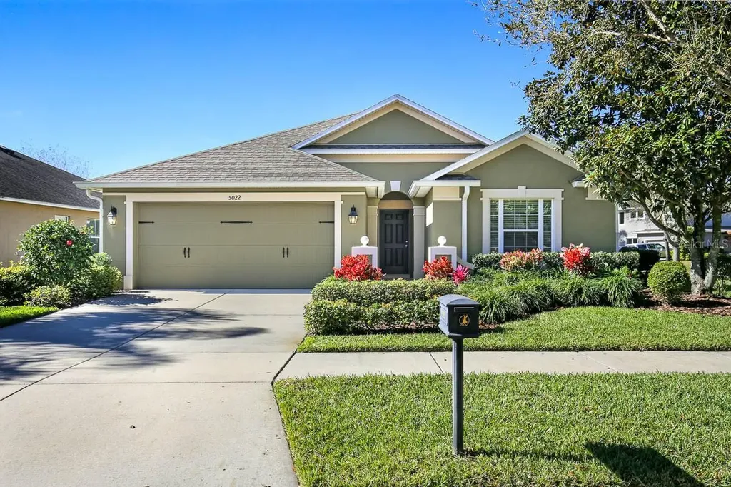5022 Sanderling Ridge Drive Lithia FL 33547