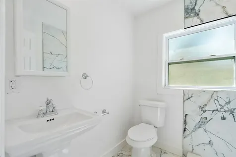 2238 Quincy Street S St Petersburg FL 33711