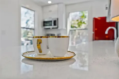 2238 Quincy Street S St Petersburg FL 33711