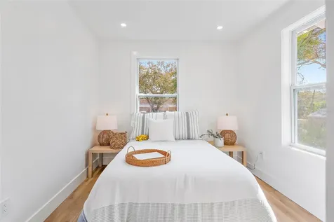 2238 Quincy Street S St Petersburg FL 33711