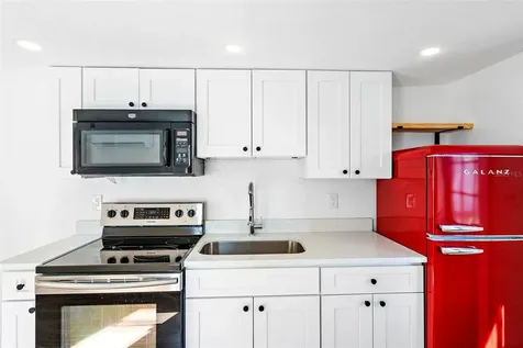 2238 Quincy Street S St Petersburg FL 33711