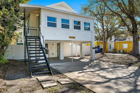 2238 Quincy Street S St Petersburg FL 33711