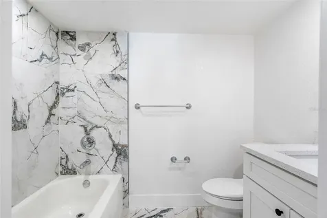 2238 Quincy Street S St Petersburg FL 33711