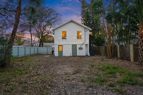 2238 Quincy Street S St Petersburg FL 33711