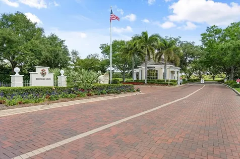 201 Saint James Park Osprey FL 34229
