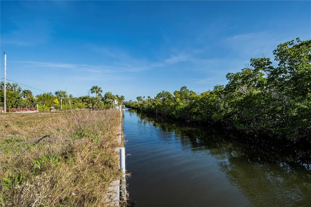 8153 Moyer Lane Bokeelia FL 33922