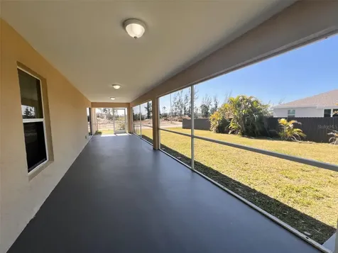 2100 NW 22nd Avenue Cape Coral FL 33993