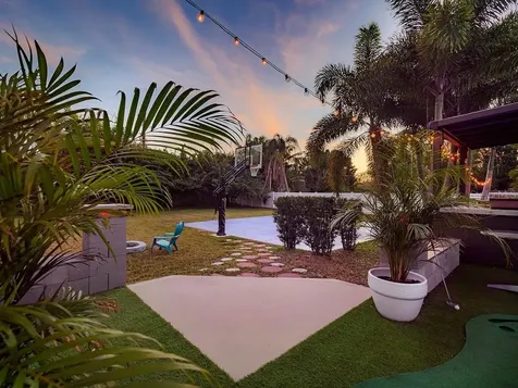 4845 Greymoss Lane Sarasota FL 34233