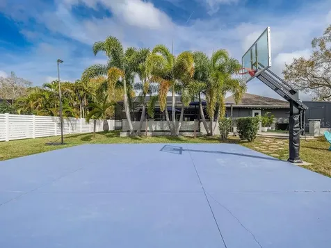 4845 Greymoss Lane Sarasota FL 34233