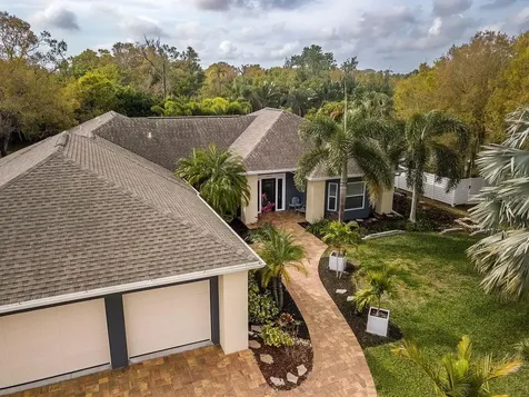 4845 Greymoss Lane Sarasota FL 34233