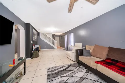 2205 Heathwood Circle Orlando FL 32828