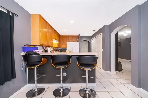2205 Heathwood Circle Orlando FL 32828